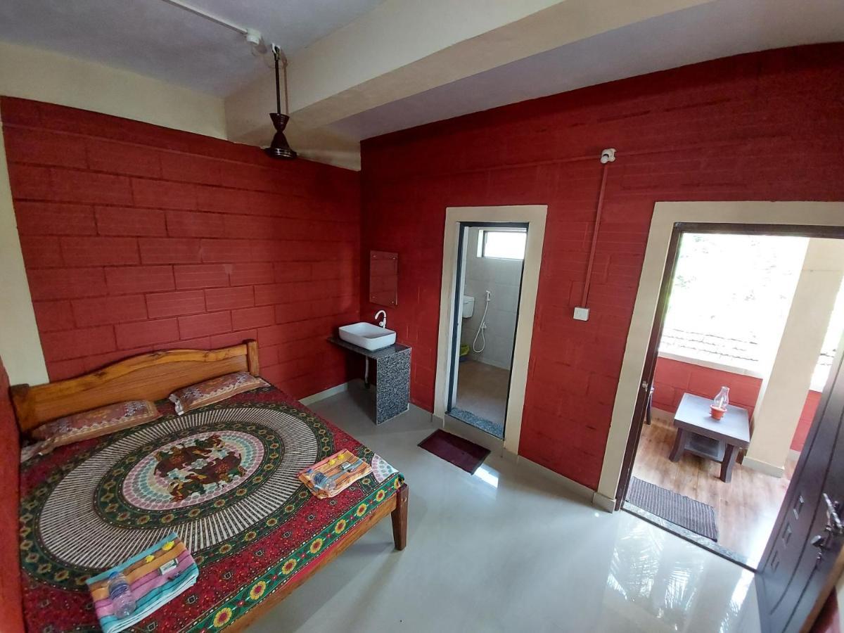 Cocopelli Guest House Gokarna  Buitenkant foto