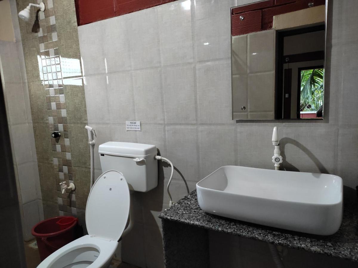 Cocopelli Guest House Gokarna  Buitenkant foto